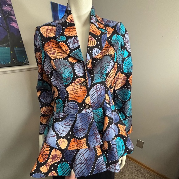 Colorful Leaf Pattern Blazer - Picture 3 of 8